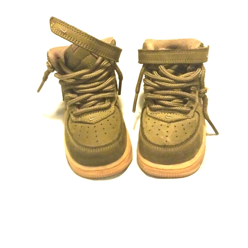 Baby shoes